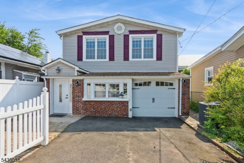 221 Madison Street Linden NJ 07036