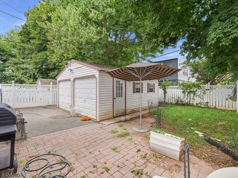 183 Brighton Avenue East Orange NJ 07017