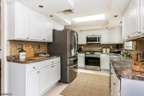 373 Orange Road Montclair NJ 07042