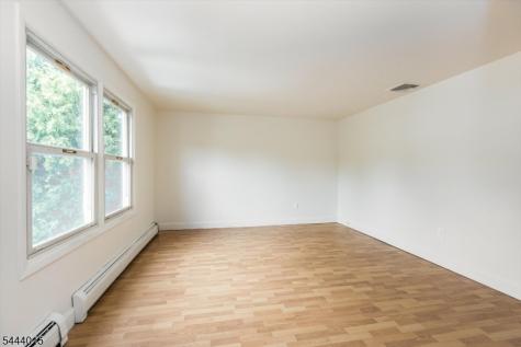 373 Orange Road Montclair NJ 07042