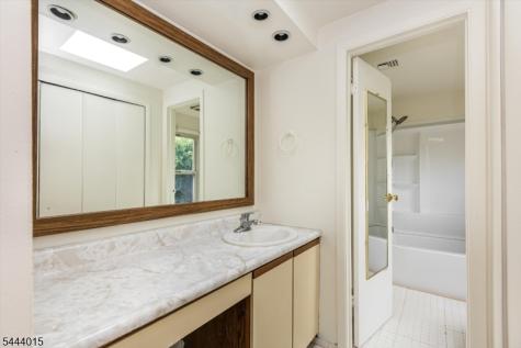 373 Orange Road Montclair NJ 07042