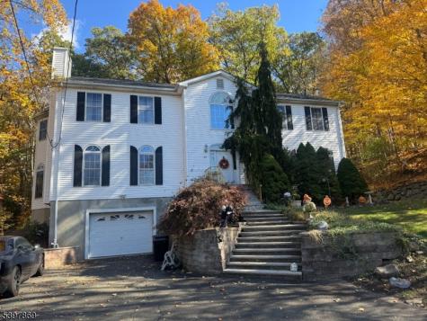 102 Garside Avenue Wayne NJ 07470