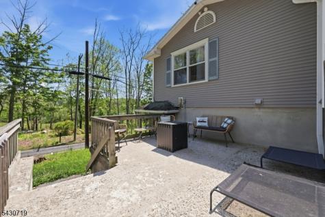 63 Millbrook Road Blairstown NJ 07825