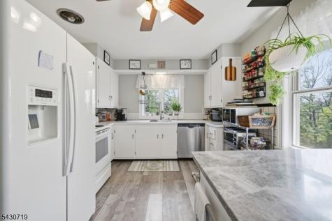 63 Millbrook Road Blairstown NJ 07825