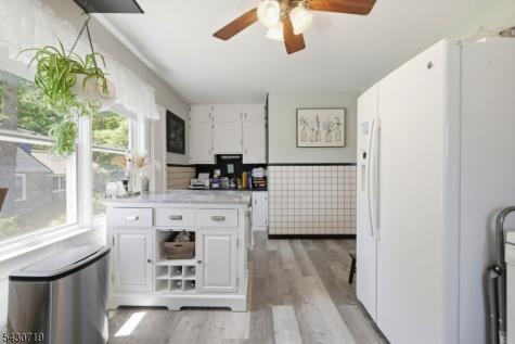 63 Millbrook Road Blairstown NJ 07825