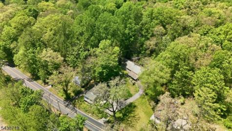 63 Millbrook Road Blairstown NJ 07825