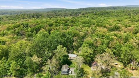 63 Millbrook Road Blairstown NJ 07825