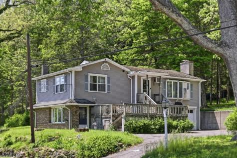 63 Millbrook Road Blairstown NJ 07825