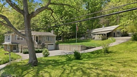 63 Millbrook Road Blairstown NJ 07825