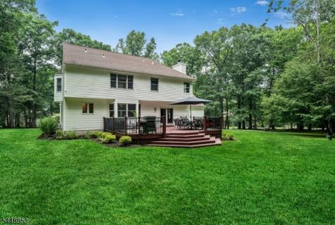 15 Crescent Ridge Road Rockaway NJ 07005