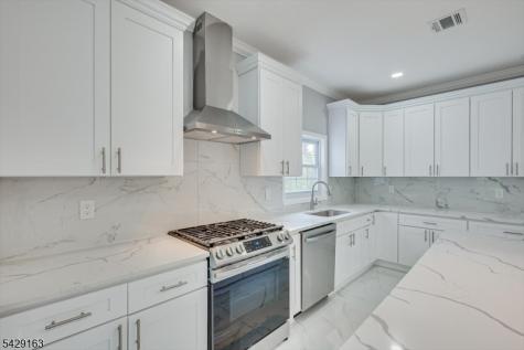 22 Mary Ellen Drive Edison NJ 08820