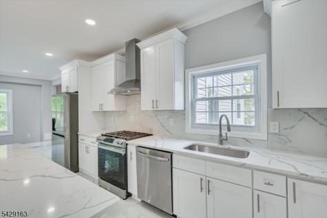 22 Mary Ellen Drive Edison NJ 08820