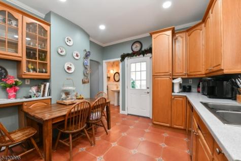 144 Stuyvesant Avenue Kearny NJ 07032