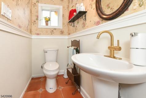 144 Stuyvesant Avenue Kearny NJ 07032