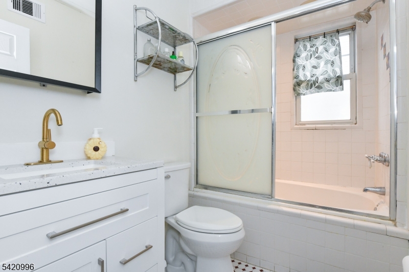 144 Stuyvesant Avenue Kearny NJ 07032
