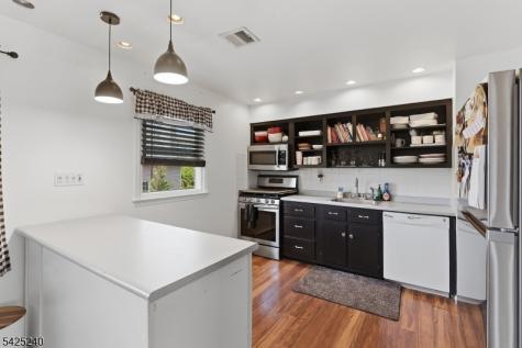 241 Woodside Lane Bridgewater NJ 08807