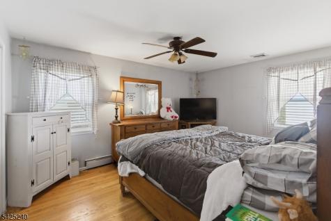 241 Woodside Lane Bridgewater NJ 08807