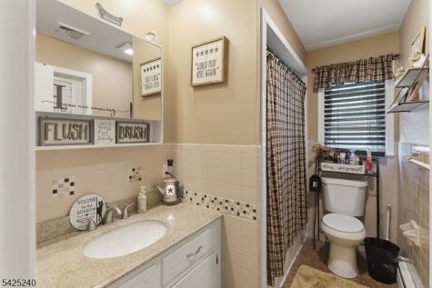241 Woodside Lane Bridgewater NJ 08807