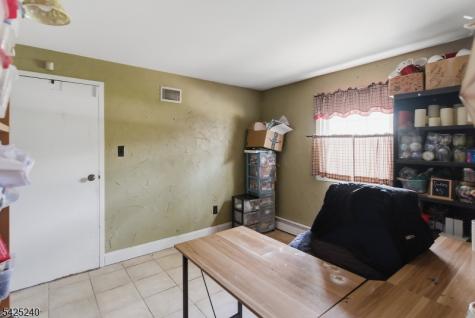 241 Woodside Lane Bridgewater NJ 08807