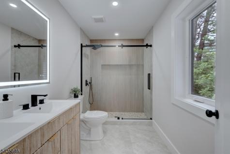 896 Union Valley Road West Milford NJ 07480