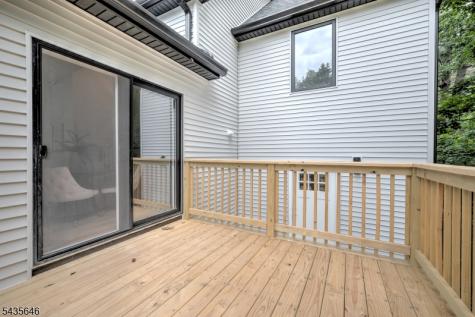 896 Union Valley Road West Milford NJ 07480