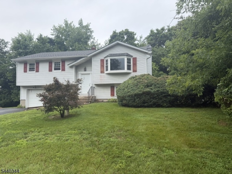 4 Beardslee Hill Drive Franklin NJ 07416