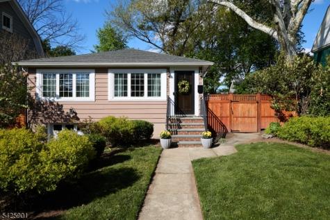 263 Gardner Avenue South Orange Village NJ 07079