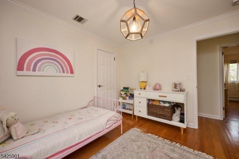 263 Gardner Avenue South Orange Village NJ 07079