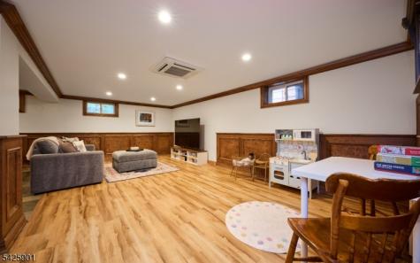 263 Gardner Avenue South Orange Village NJ 07079