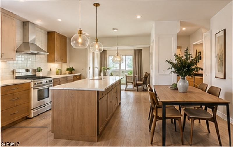 25 Eardley Road Edison NJ 08817