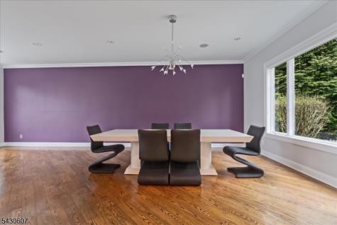 47 Mountainwood Court Totowa NJ 07512