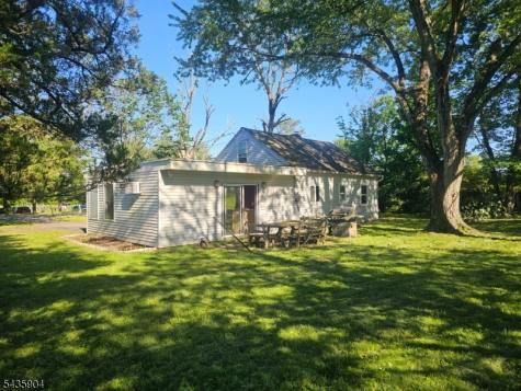 1 Round Top Drive Clinton NJ 08801