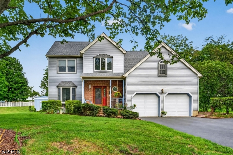 280 Stonehenge Drive Lopatcong NJ 08865