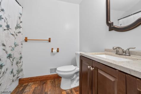 280 Stonehenge Drive Lopatcong NJ 08865