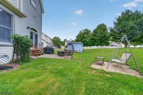 280 Stonehenge Drive Lopatcong NJ 08865