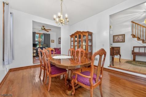 280 Stonehenge Drive Lopatcong NJ 08865
