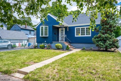 311 W 3rd Avenue Roselle NJ 07203