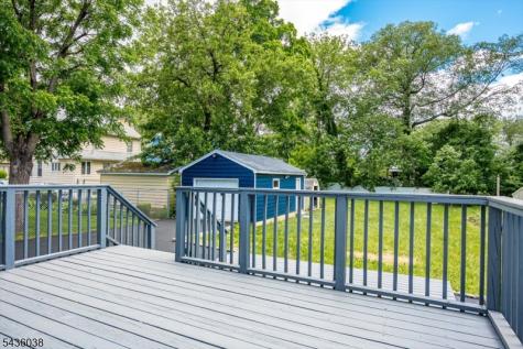 311 W 3rd Avenue Roselle NJ 07203