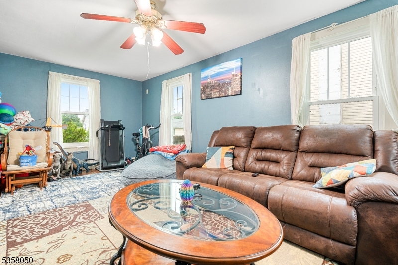 15 Green Street Franklin NJ 07416