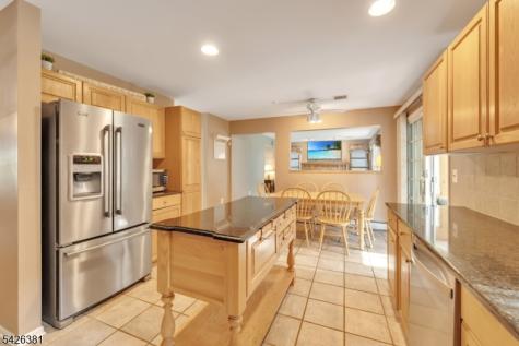 27 Sherbrook Drive Rockaway NJ 07866