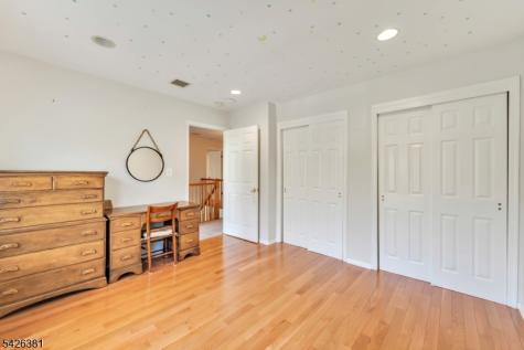 27 Sherbrook Drive Rockaway NJ 07866