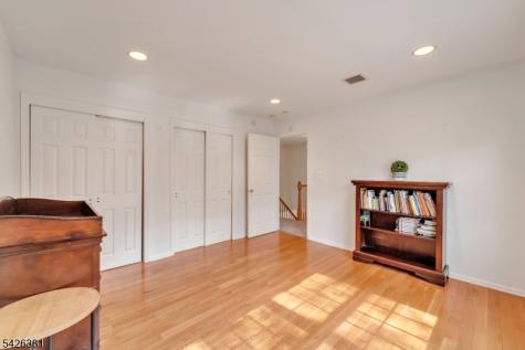27 Sherbrook Drive Rockaway NJ 07866