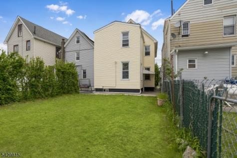 137 Central Avenue Hackensack NJ 07601