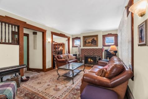 1281 Longfellow Avenue Teaneck NJ 07666
