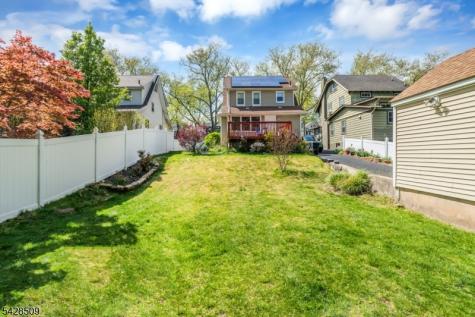 1281 Longfellow Avenue Teaneck NJ 07666