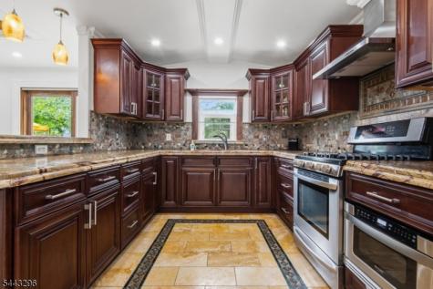 83 Wessington Avenue Garfield NJ 07026