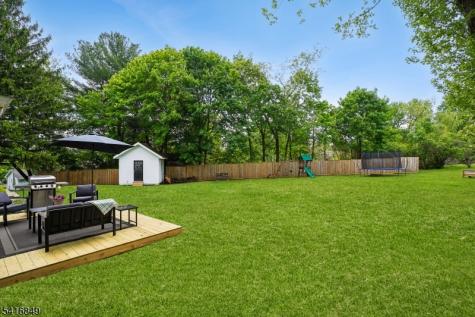 101 Sunnyview Avenue West Mansfield NJ 07840