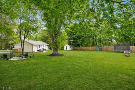 101 Sunnyview Avenue West Mansfield NJ 07840