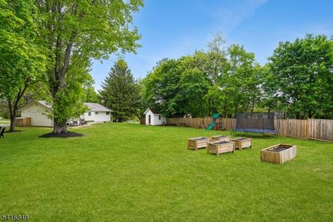 101 Sunnyview Avenue West Mansfield NJ 07840