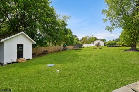 101 Sunnyview Avenue West Mansfield NJ 07840
